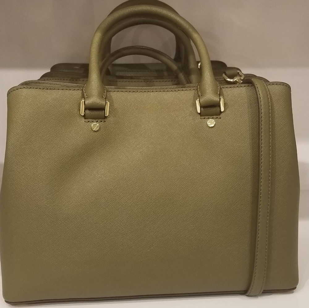 MK SAVANNAH LG SATCHEL & JST LG TRIFOLD LEATHER - Picture 3 of 8